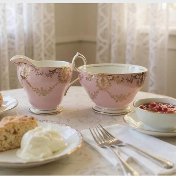 Vintage Queen Anne Pink Golden Scrolling Creamer and Sugar Bowl - Picture 1 of 6